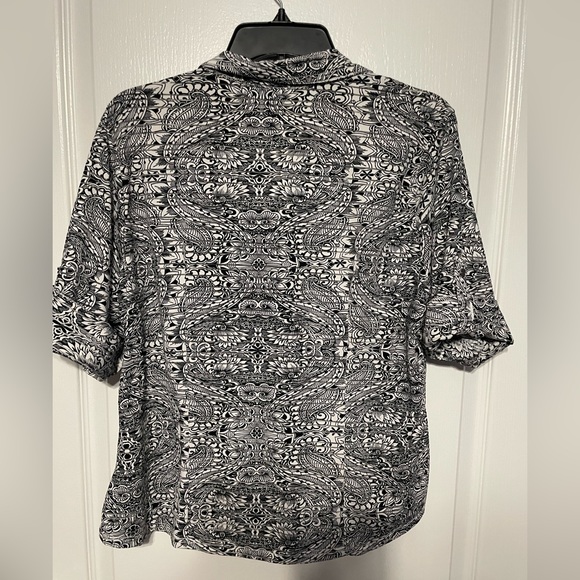 Cathy Petite Large blouse - Picture 2 of 3